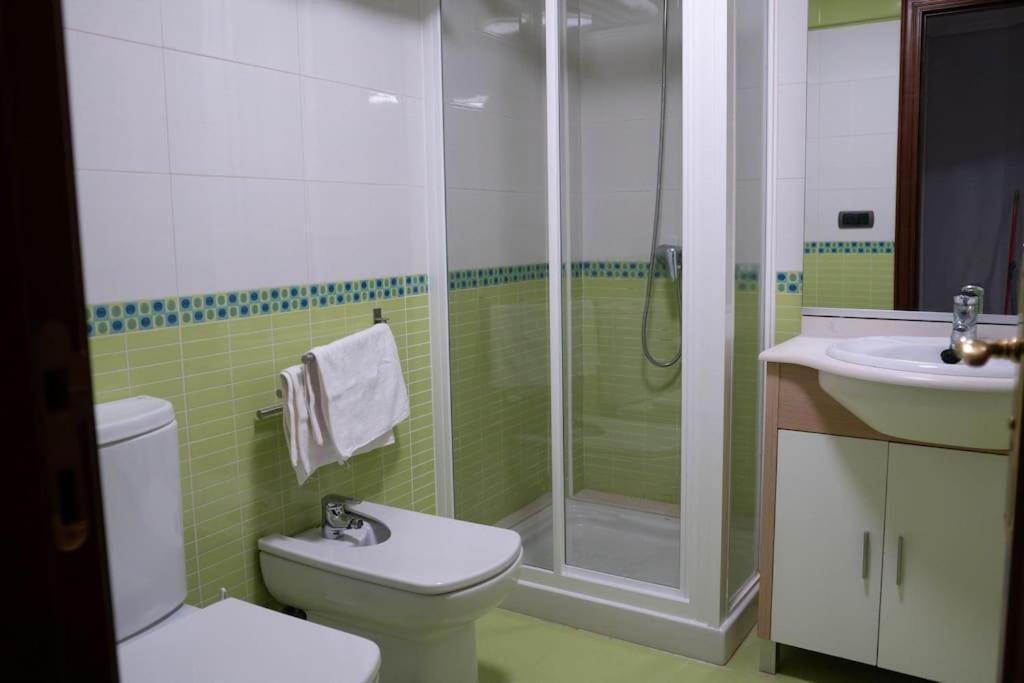 Apartamento 1 Dormitorio 比戈 外观 照片