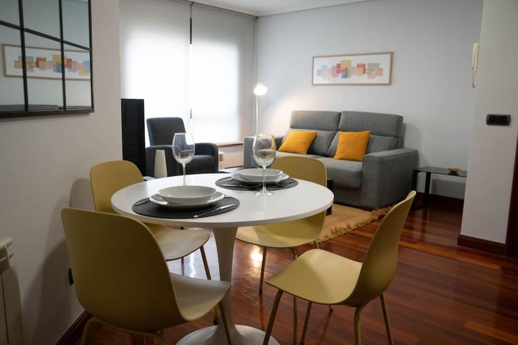 Apartamento 1 Dormitorio 比戈 外观 照片